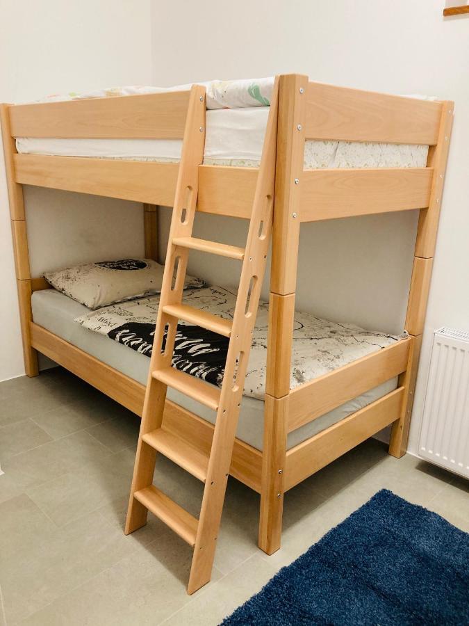 Family House Apartma Мозирье Экстерьер фото