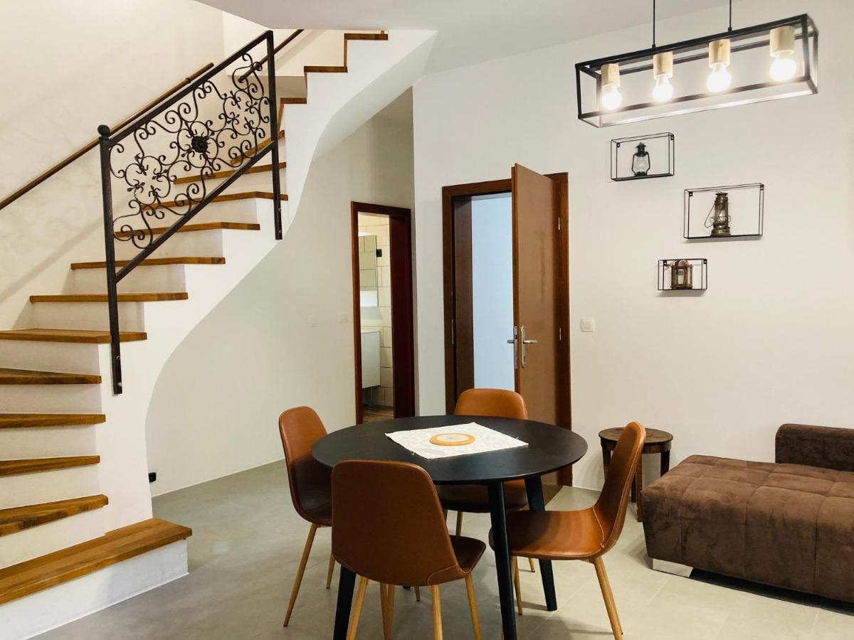 Family House Apartma Мозирье Экстерьер фото