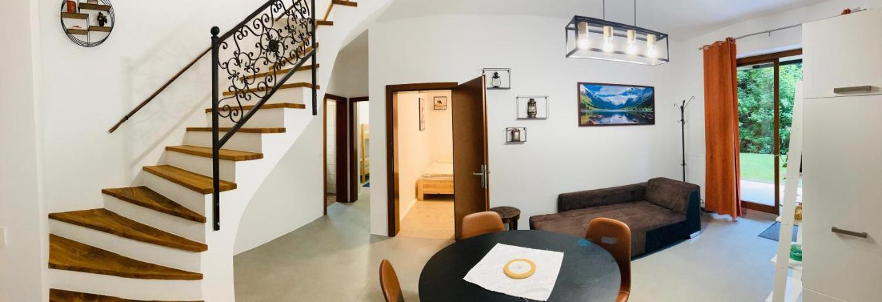 Family House Apartma Мозирье Экстерьер фото